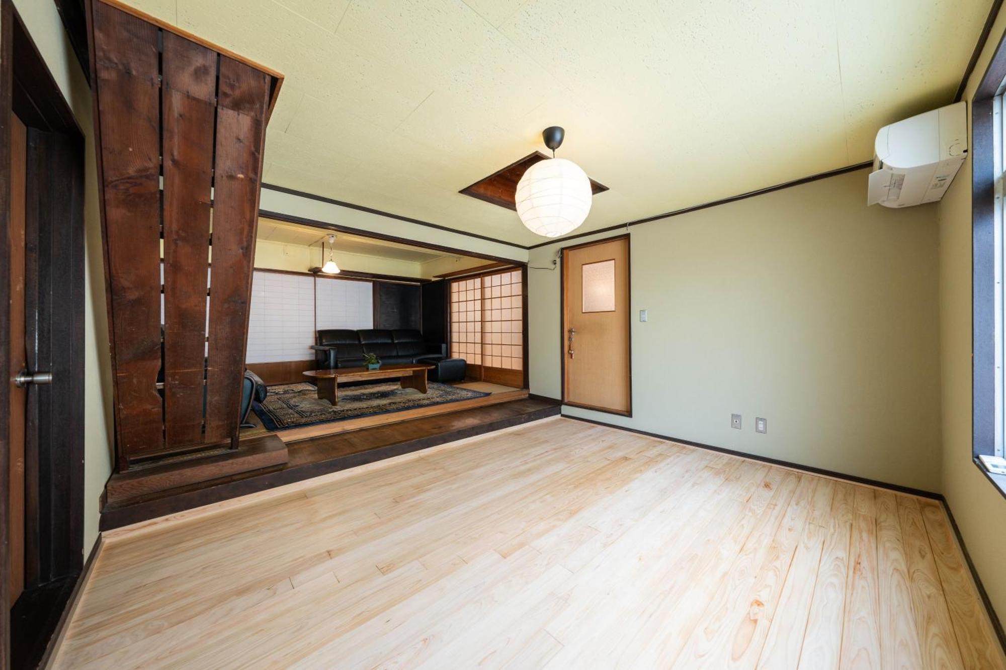 公寓 倉敷の宿retreat Kobayashi 1棟貸切 1日1組限定 11llddk 520平米 101年前の伝説の建物 直島 美観地区 最大10名 駐車場3台 ベッド8台 *