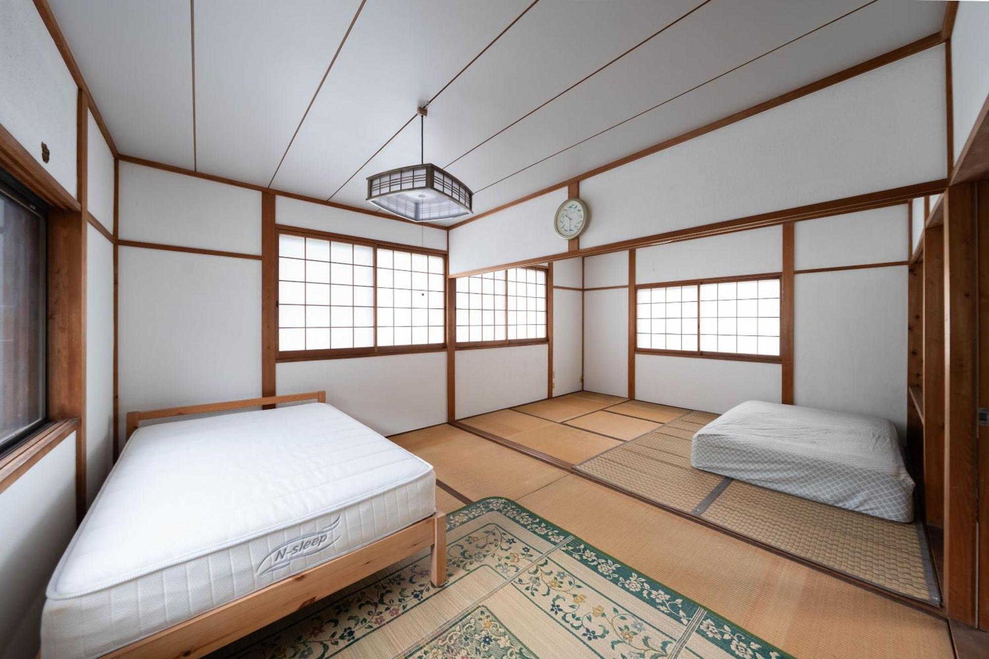 倉敷の宿retreat Kobayashi 1棟貸切 1日1組限定 11llddk 520平米 101年前の伝説の建物 直島 美観地区 最大10名 駐車場3台 ベッド8台 公寓 仓敷
