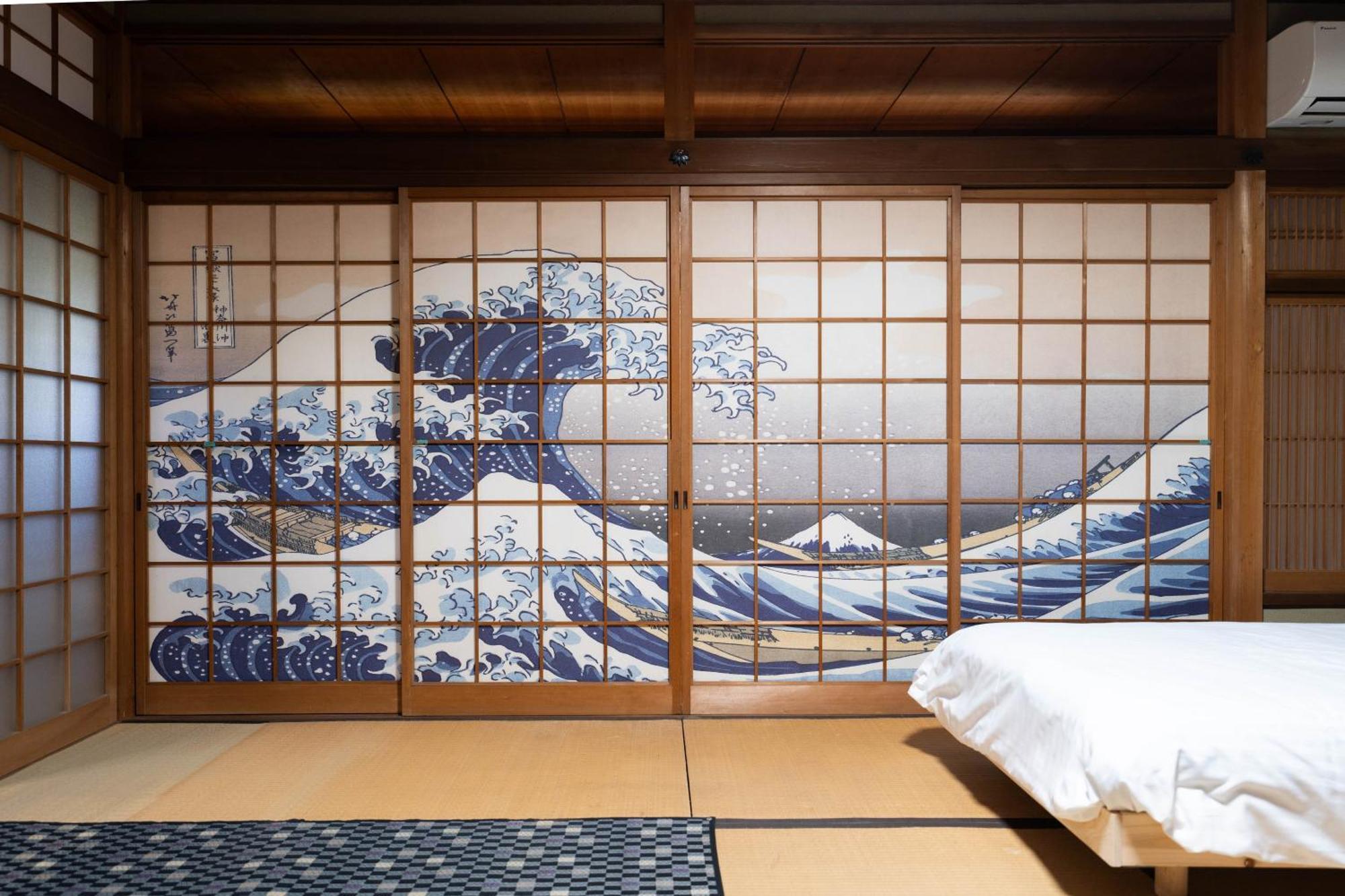 倉敷の宿retreat Kobayashi 1棟貸切 1日1組限定 11llddk 520平米 101年前の伝説の建物 直島 美観地区 最大10名 駐車場3台 ベッド8台 公寓